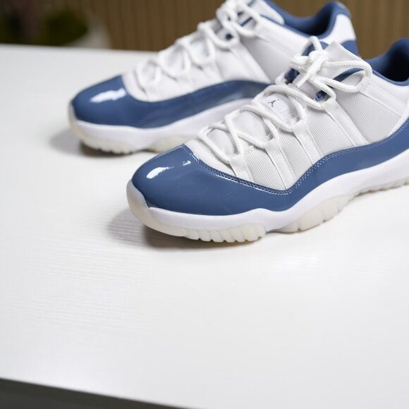 Air Jordan 11 Retro Low \'Diffused Blue\'